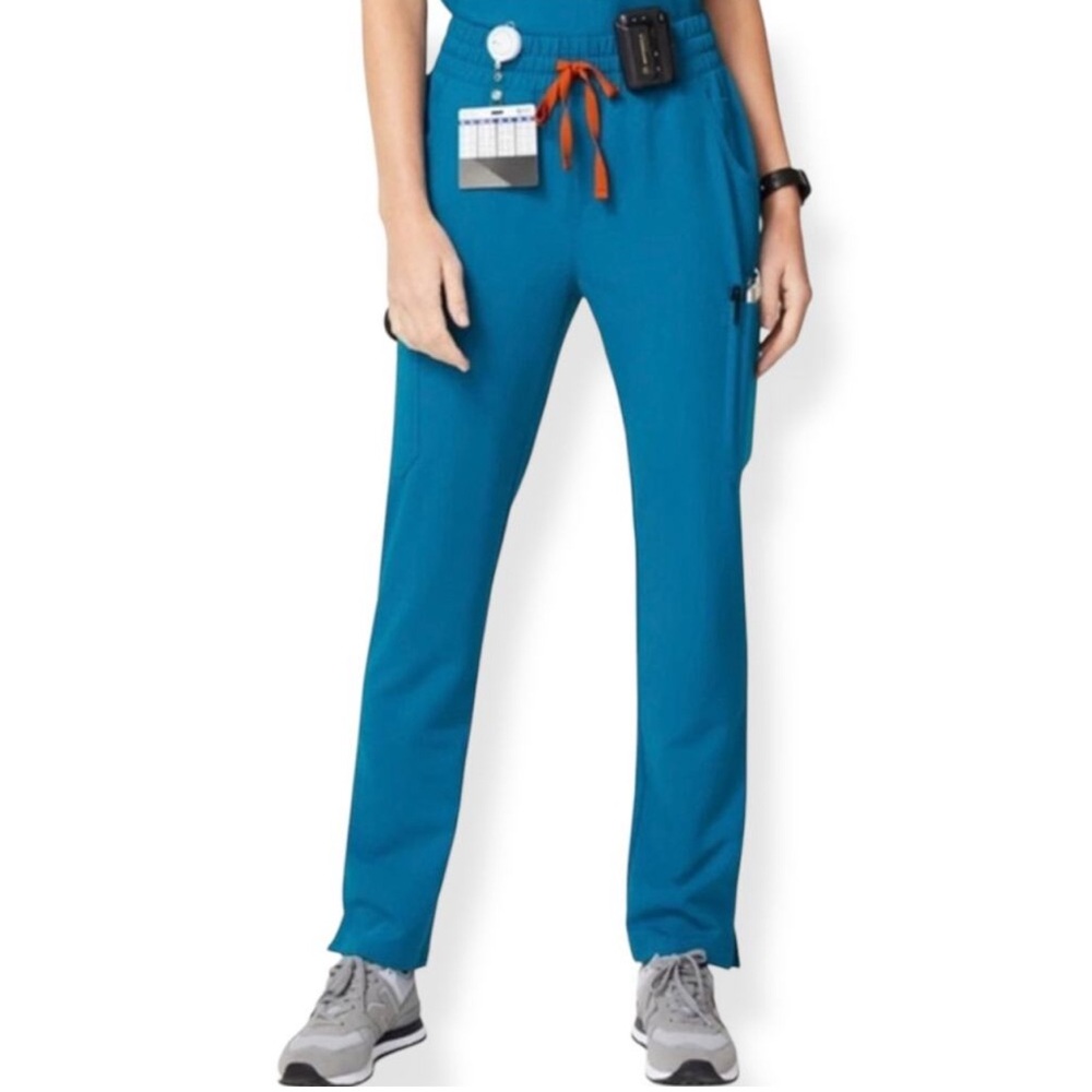 Figs Women's Yola Skinny Scrub Pant in Alps Blue